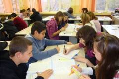 fg18-group-working-16