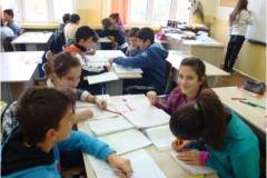 fg18-group-working-17